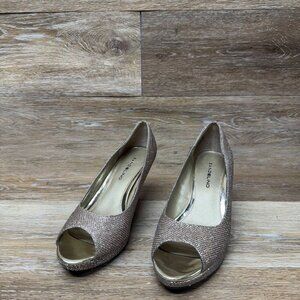 Bandolino Mylah Gold Sparkle Open Toe Pumps Women's Size 6.5